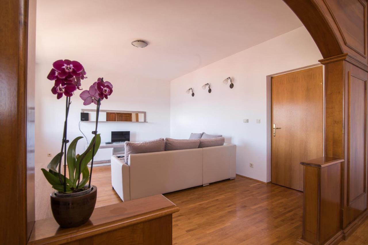 Apartman Josipa Traù Esterno foto